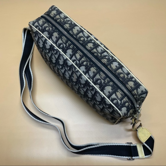 💯 AUTH CHRISTIAN DIOR NO.2 TROTTER CROSSBODY BAG - Picture 4 of 12